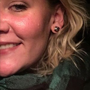 Meet your Posher, Gala